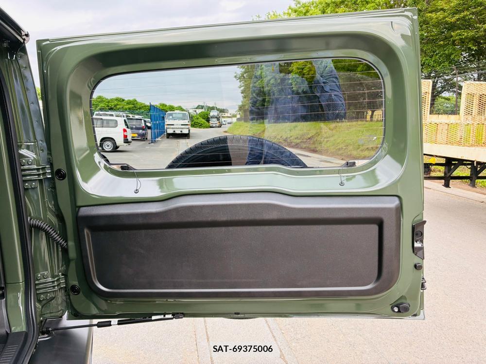 Suzuki JIMNY 2026-05 7721540-24