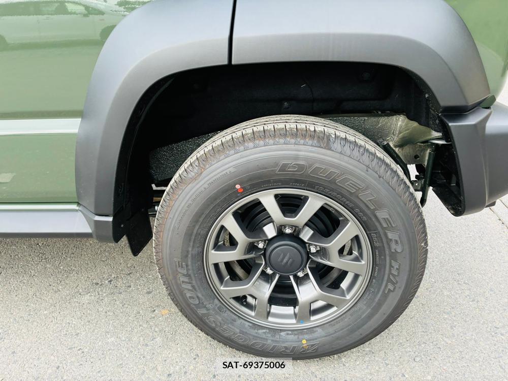 Suzuki JIMNY 2026-05 7721540-28