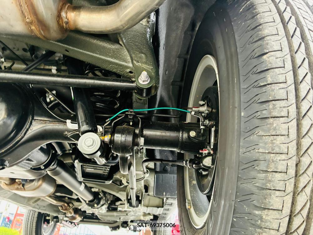 Suzuki JIMNY 2026-05 7721540-34