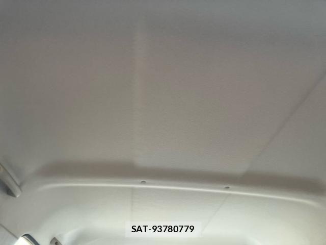 Suzuki JIMNY 2015-06 2962165-12