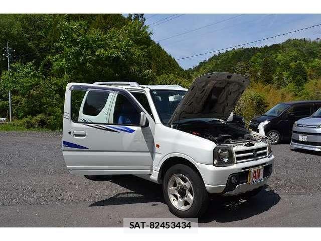 Suzuki JIMNY 2002-03 6906922-20