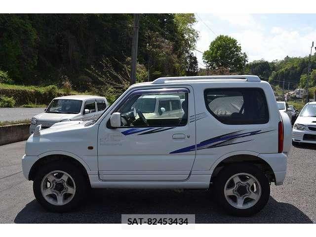 Suzuki JIMNY 2002-03 6906922-4