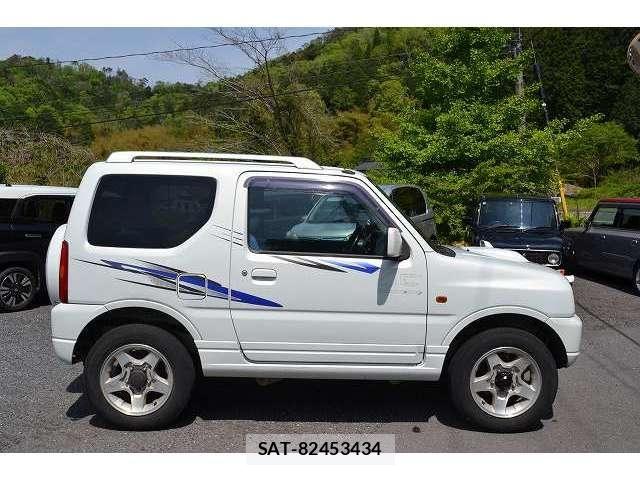 Suzuki JIMNY 2002-03 6906922-8