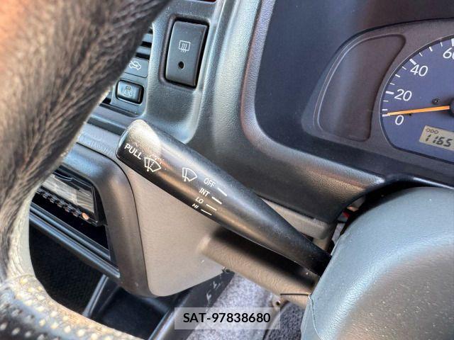 Suzuki JIMNY 2000-01 8880229-16