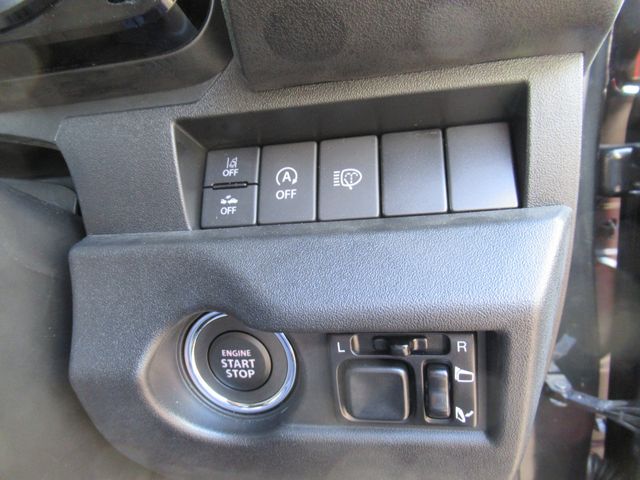Suzuki JIMNY 2021-12 480828-9