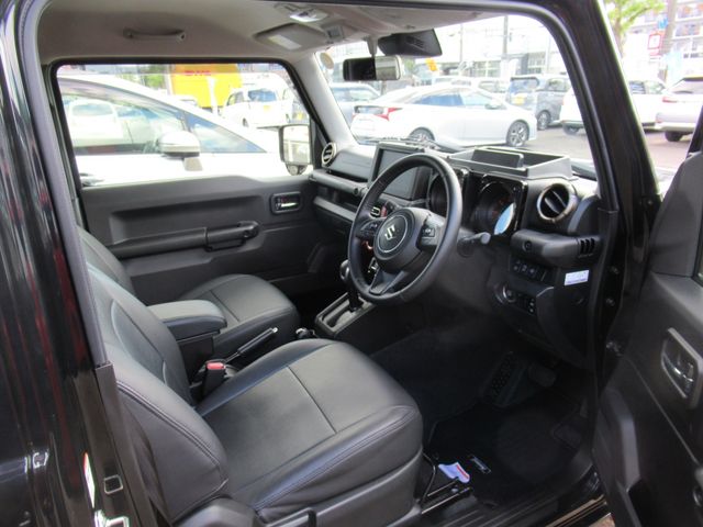 Suzuki JIMNY 2021-12 480828-5
