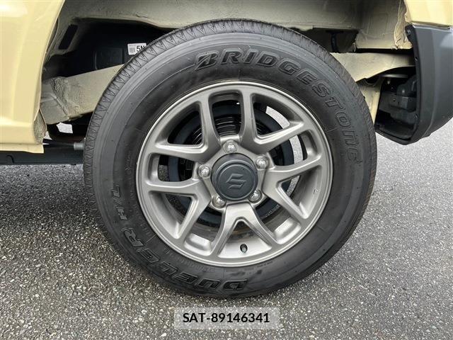 Suzuki JIMNY 2024-04 802766-18