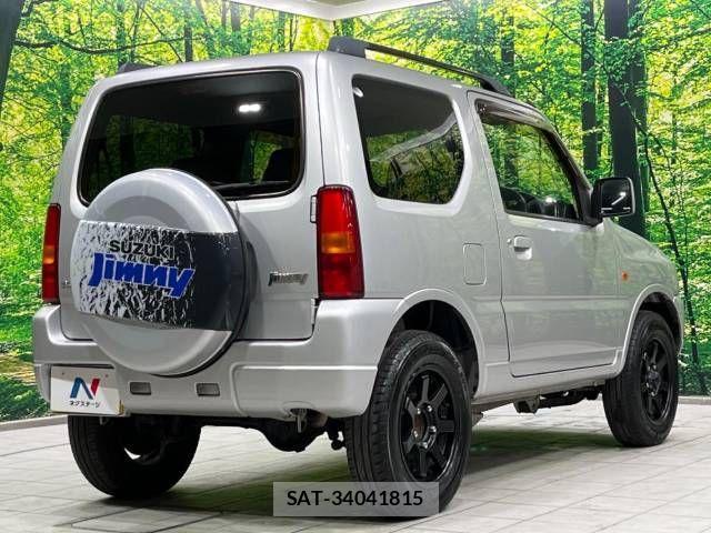 Suzuki JIMNY 2011-08 820447-16