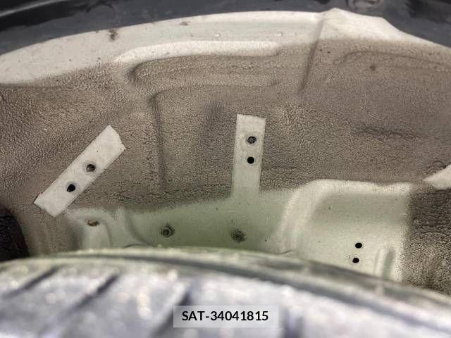 Suzuki JIMNY 2011-08 820447-19