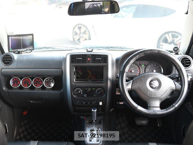 Suzuki JIMNY 2007-07 1222066-24
