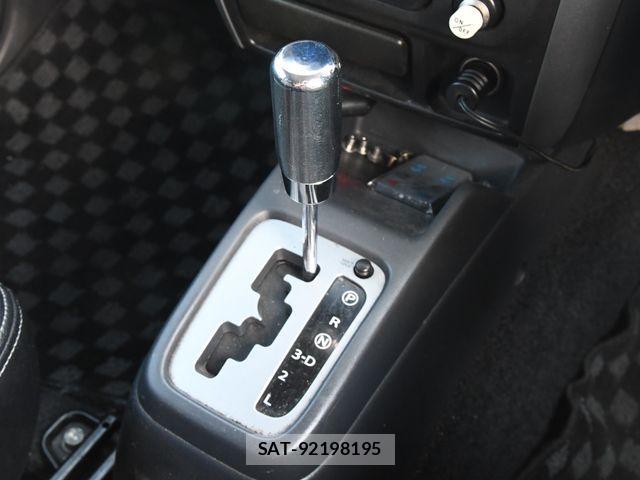 Suzuki JIMNY 2007-07 1222066-26