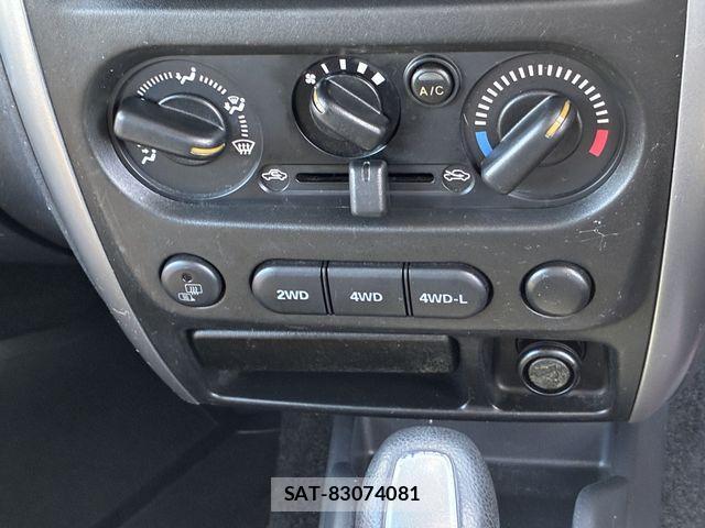 Suzuki JIMNY 2010-11 2010081-13