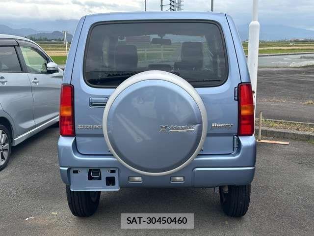 Suzuki JIMNY 2012-09 3376320-15