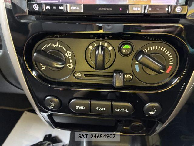 Suzuki JIMNY 2017-04 3376309-11