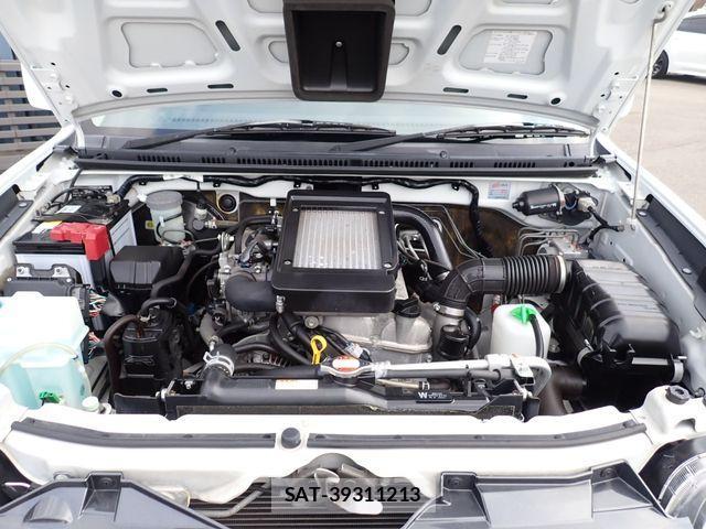 Suzuki JIMNY 2017-12 3672957-19