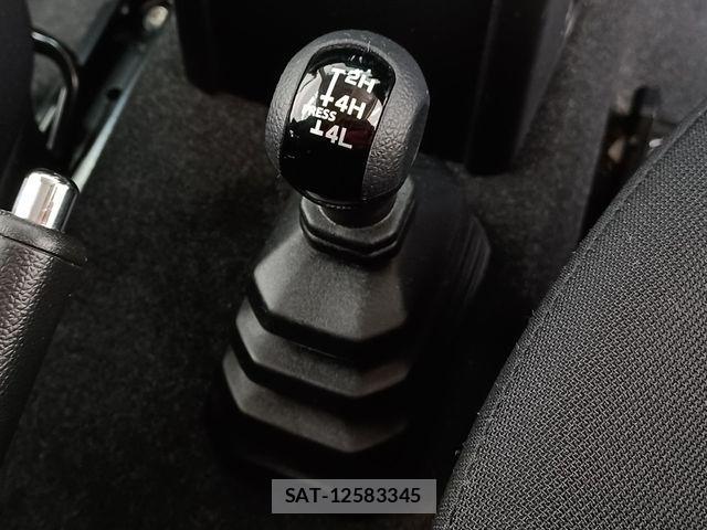 Suzuki JIMNY 2024-03 3672868-21