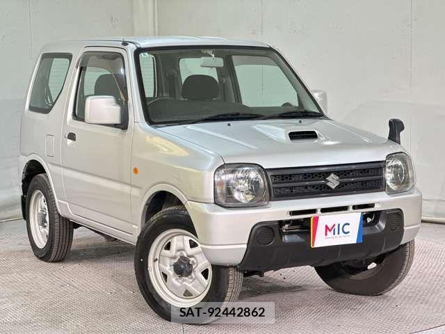 Suzuki JIMNY 2008-09 3906593-2
