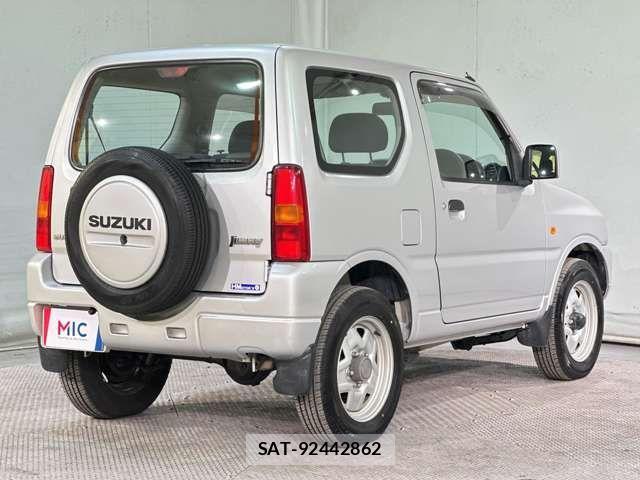 Suzuki JIMNY 2008-09 3906593-4