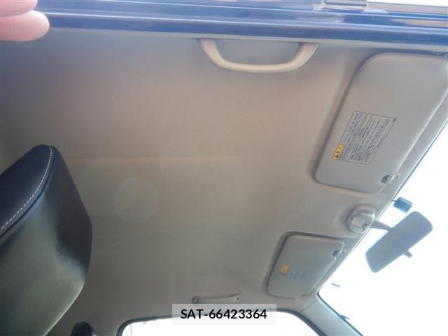 Suzuki JIMNY 2017-04 4325511-19