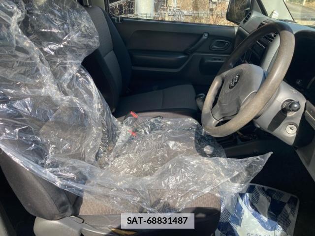 Suzuki JIMNY 2005-04 4325532-14