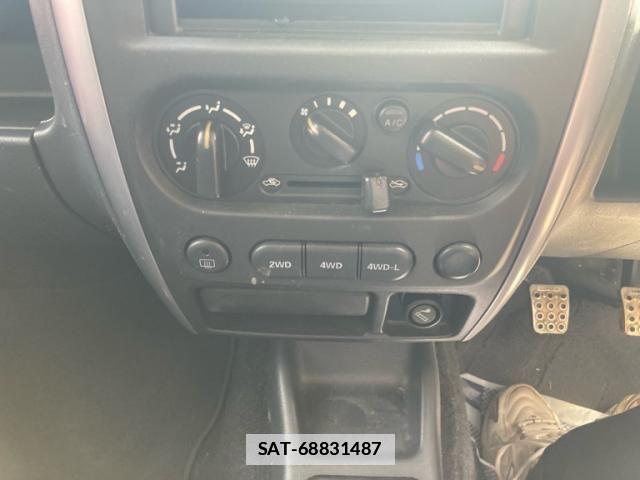 Suzuki JIMNY 2005-04 4325532-20