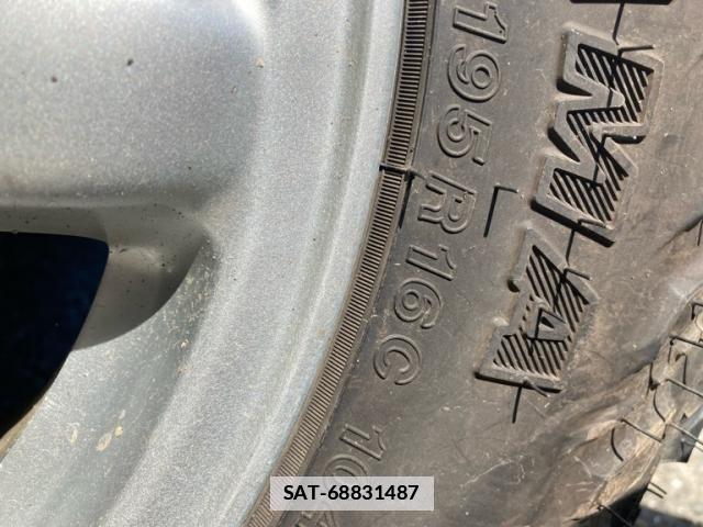 Suzuki JIMNY 2005-04 4325532-4