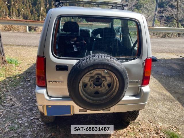 Suzuki JIMNY 2005-04 4325532-8