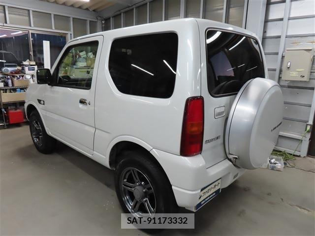Suzuki JIMNY 2017-06 4371308-3