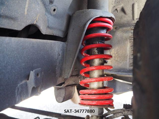 Suzuki JIMNY 1998-01 4754555-26
