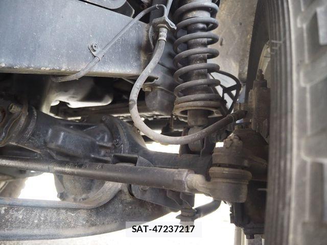 Suzuki JIMNY 1996-01 4754551-29