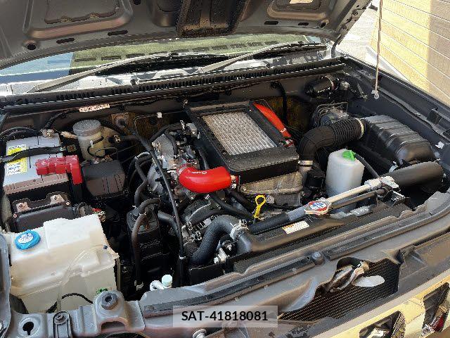 Suzuki JIMNY 2017-06 4961411-27