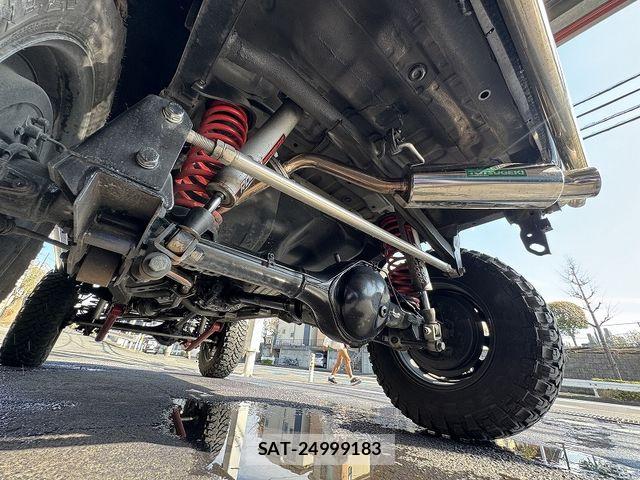 Suzuki JIMNY 2015-02 4961418-11