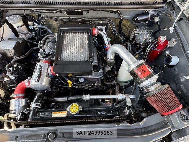 Suzuki JIMNY 2015-02 4961418-13