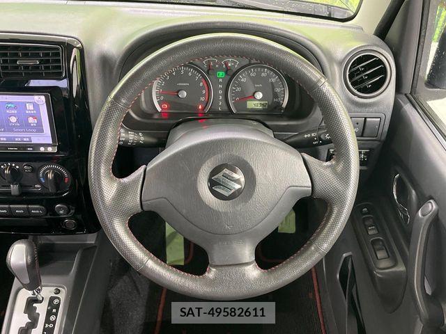 Suzuki JIMNY 2012-09 4961437-10
