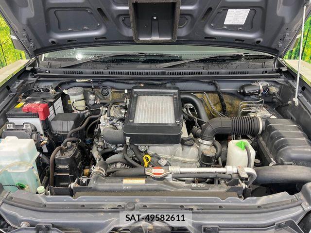 Suzuki JIMNY 2012-09 4961437-17