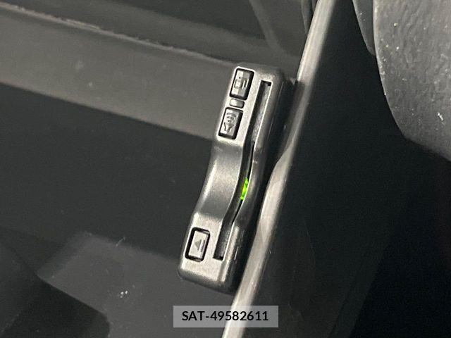Suzuki JIMNY 2012-09 4961437-3