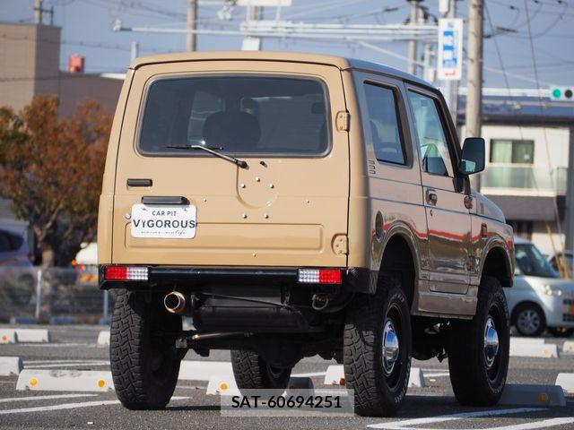 Suzuki JIMNY 1998-01 4961454-12