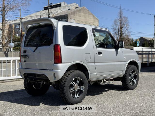 Suzuki JIMNY 2015-03 5869988-4