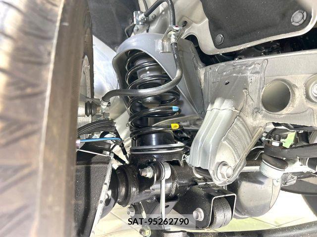 Suzuki JIMNY 2025-11 5869863-19