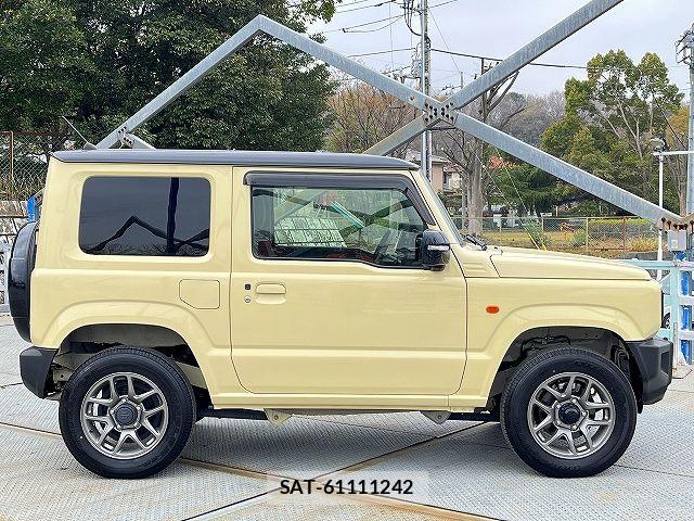 Suzuki JIMNY 2023-06 5869938-17