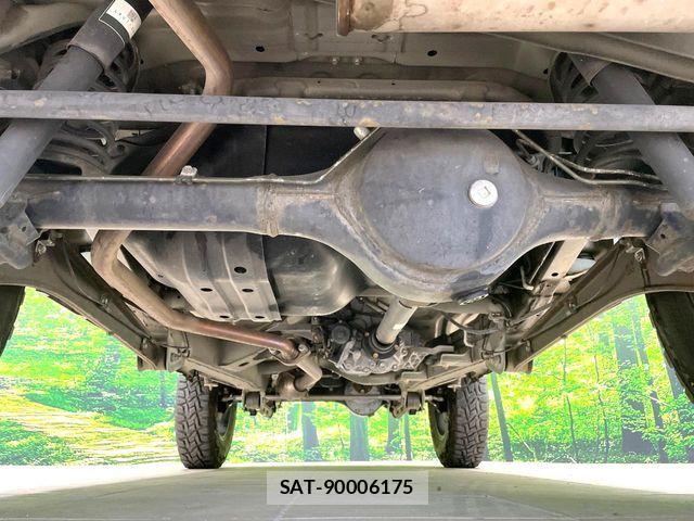 Suzuki JIMNY 2015-10 5869997-18