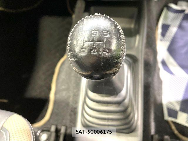 Suzuki JIMNY 2015-10 5869997-3