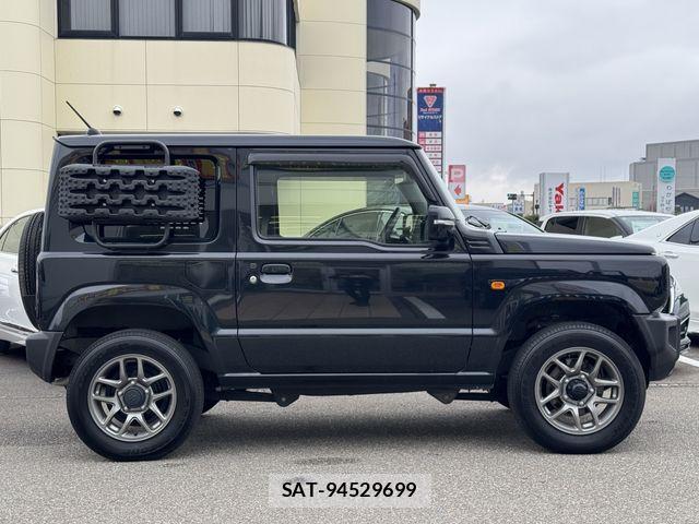 Suzuki JIMNY 2023-11 5869935-4