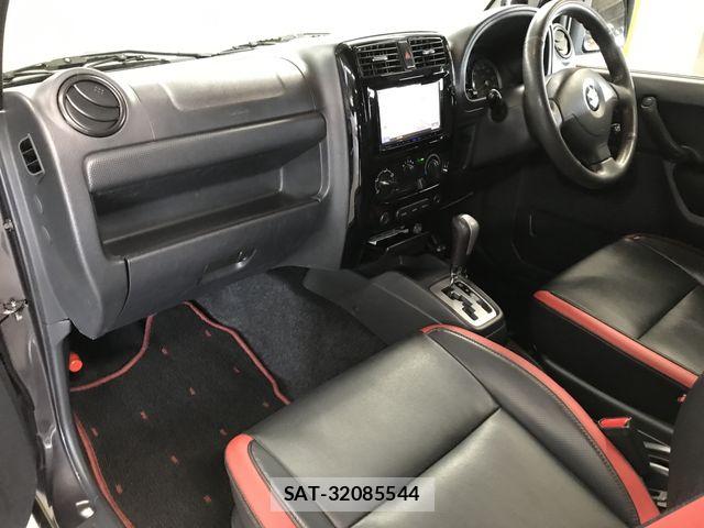 Suzuki JIMNY 2013-04 5869998-11