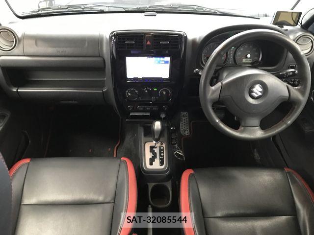Suzuki JIMNY 2013-04 5869998-2