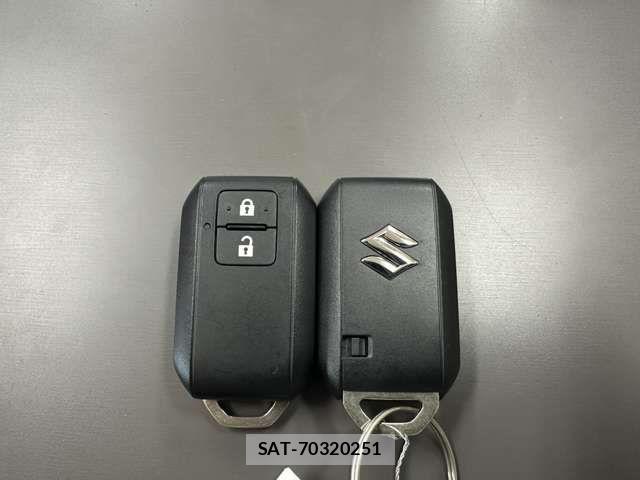Suzuki JIMNY 2025-07 6001740-15