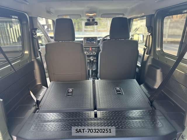 Suzuki JIMNY 2025-07 6001740-19