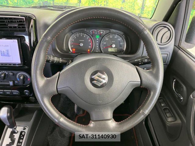 Suzuki JIMNY 2013-11 6001881-12