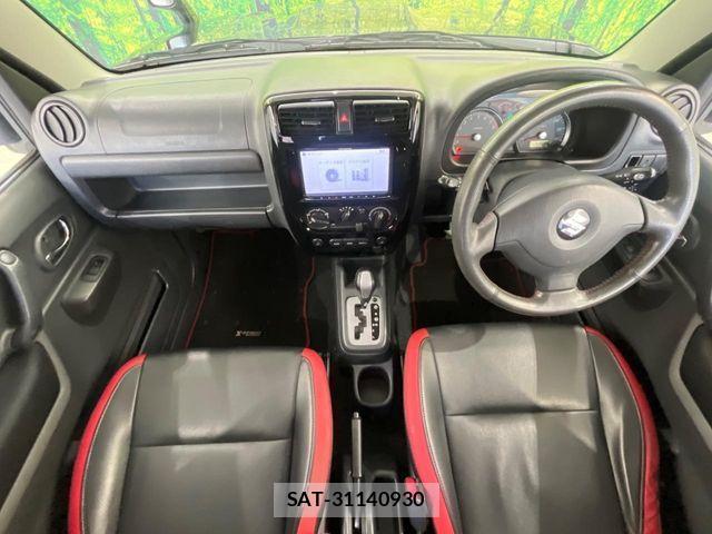 Suzuki JIMNY 2013-11 6001881-1