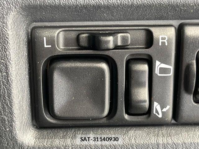 Suzuki JIMNY 2013-11 6001881-6